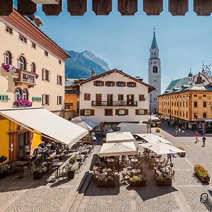 Royal Cortina 3*, Cortina dʼAmpezzo Italia